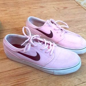 Nike Stefan Janoski pink sneakers